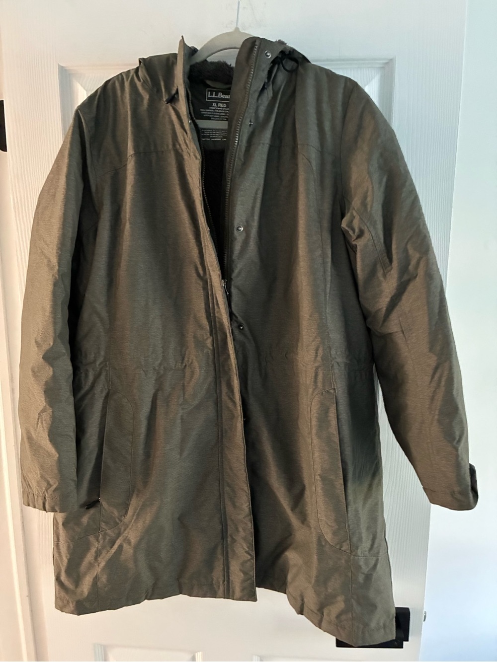 LL Bean Winter Warmer Coat Women XL Reg Fits Men L XL Hooded Fleece Lined Green